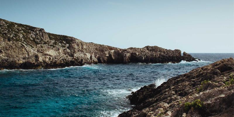 西安便民停车服务解决方案：错时共享与智慧引导在古城的实践与挑战